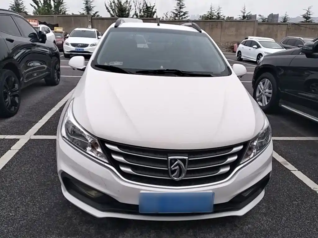 Baojun 310 2020 2020 1.2L Manual Comfort Edition