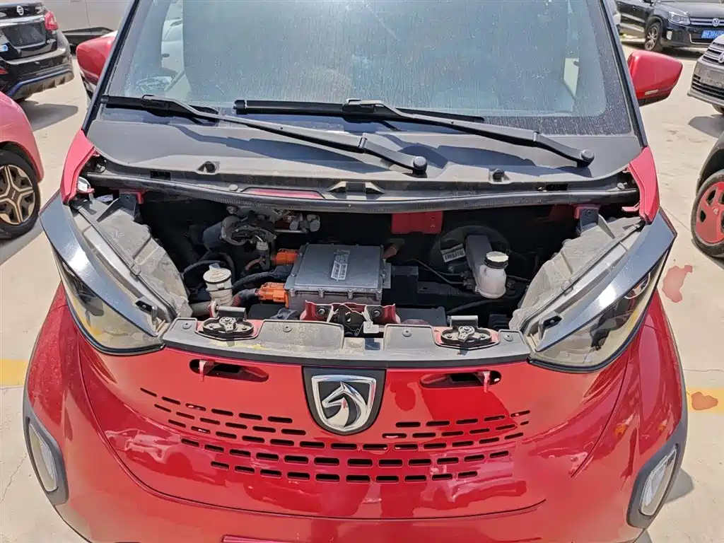 BAOJUN E100
