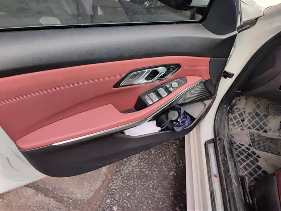 BMW 3 Series 2021 325Li M Sport Package фото 7