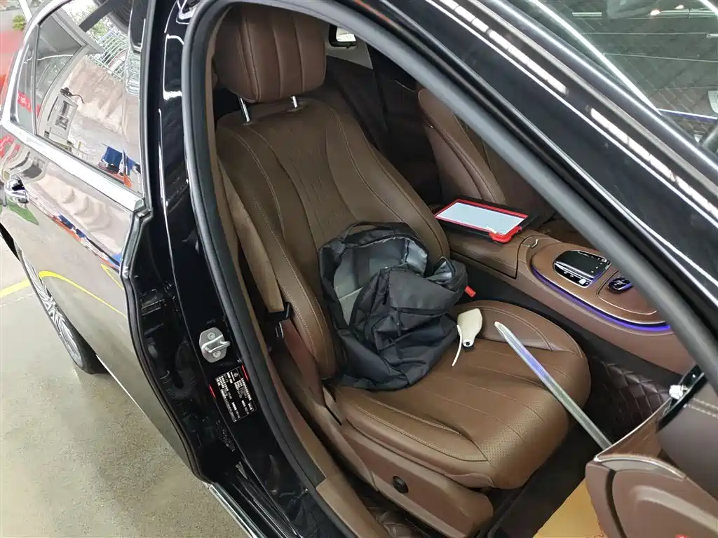 Mercedes-Benz E-Class 2023 E 300 L Luxury фото 4