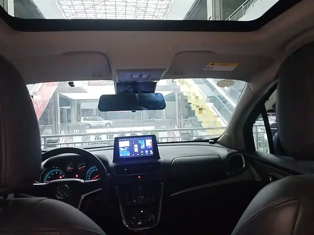 Buick Encore 2014 1.4T Automatic 2WD Urban Elite фото 18