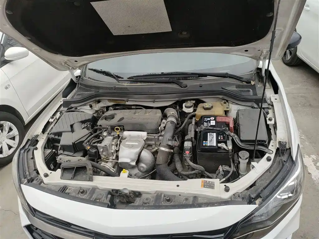 Chevrolet Monza 2022 Mild Hybrid RS 330T Automatic Comfort Edition фото 20