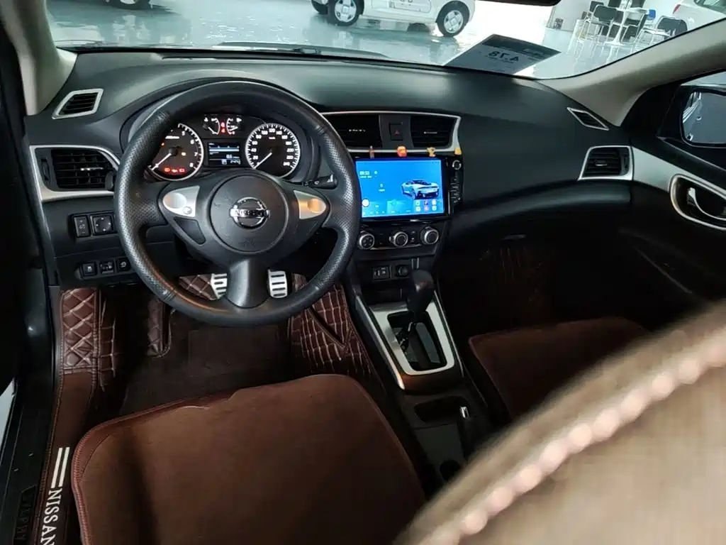Nissan SYLPHY, миниатюра 10