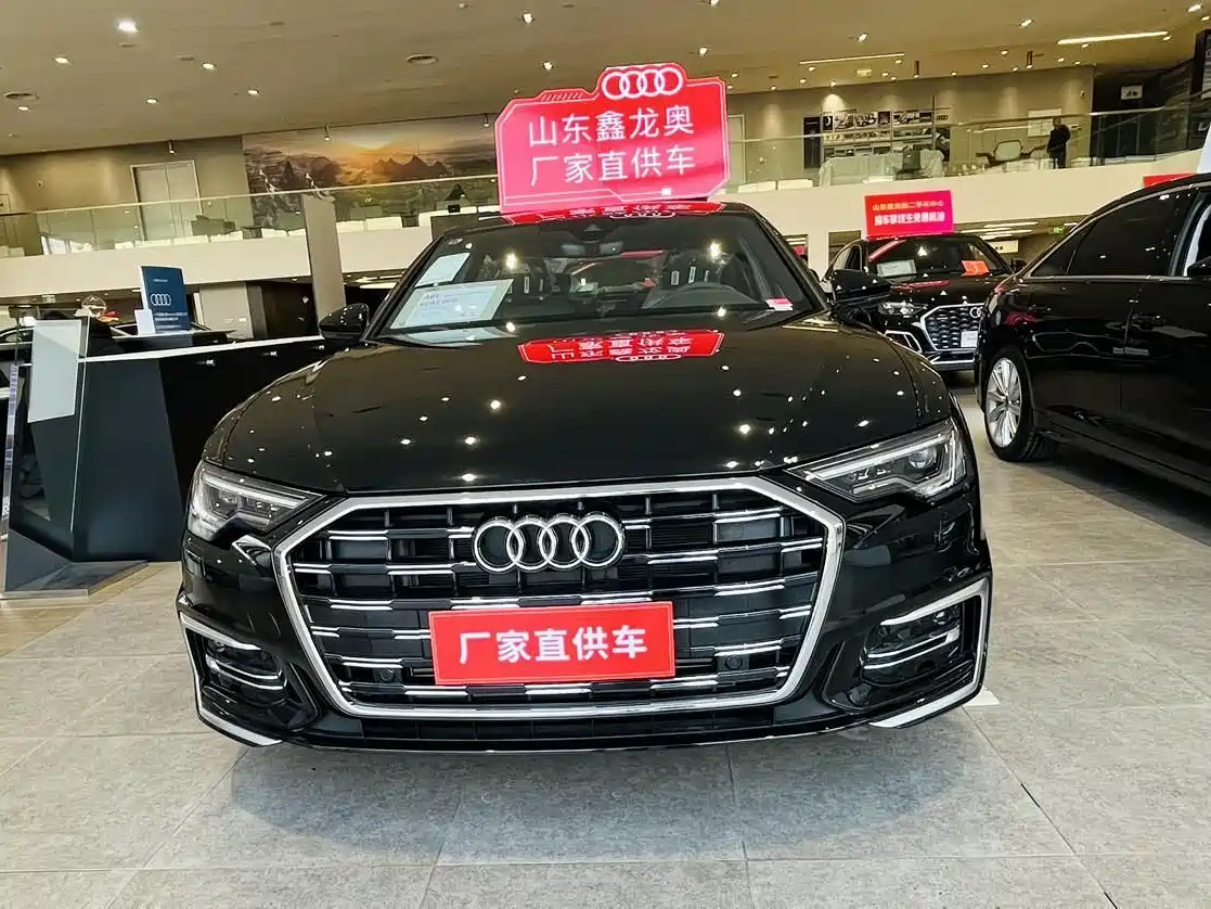 Audi A6L 2025 40 TFSI Luxury Sport фото 2