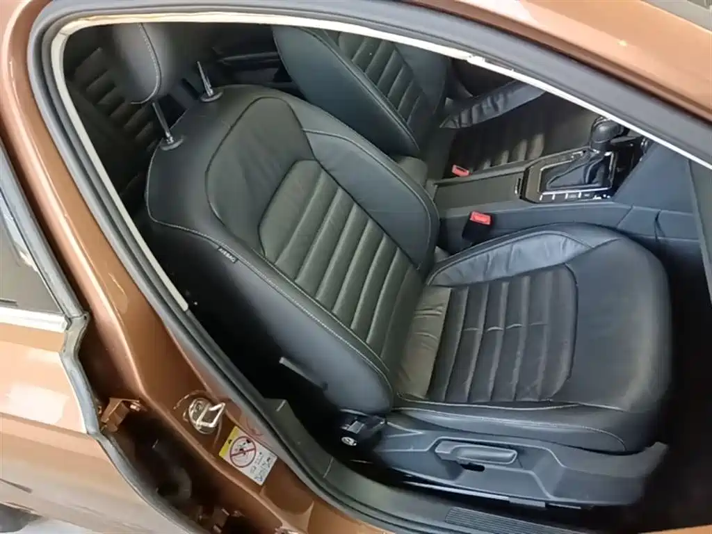 Volkswagen Lamando 2018 280TSI DSG Comfort Edition фото 25
