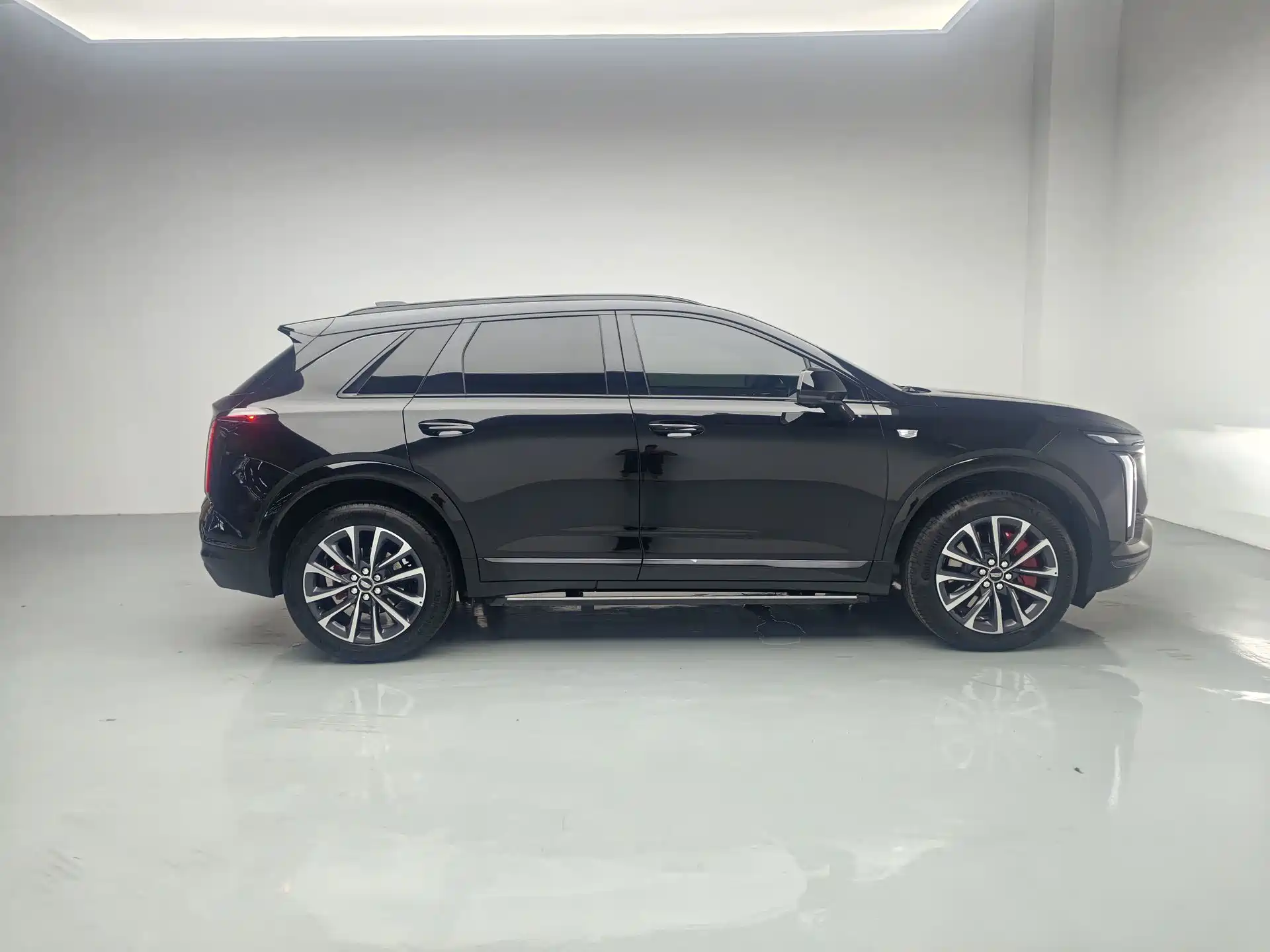 صورة 2 - Cadillac XT5