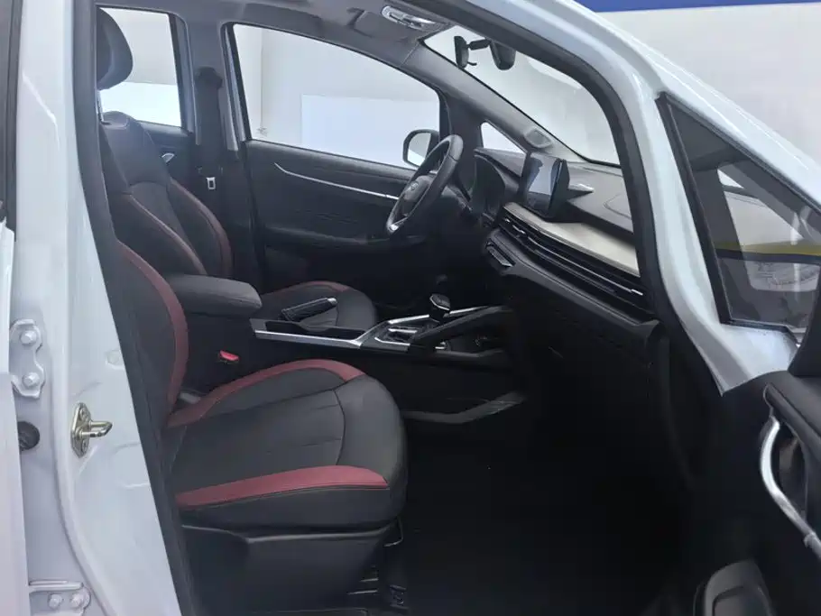 Geely Vision X3 2022 2021 PRO 1.5L CVT Premium