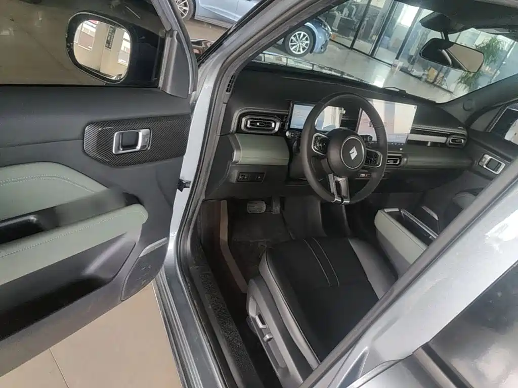 صورة 16 - Baojun Yueye Plus