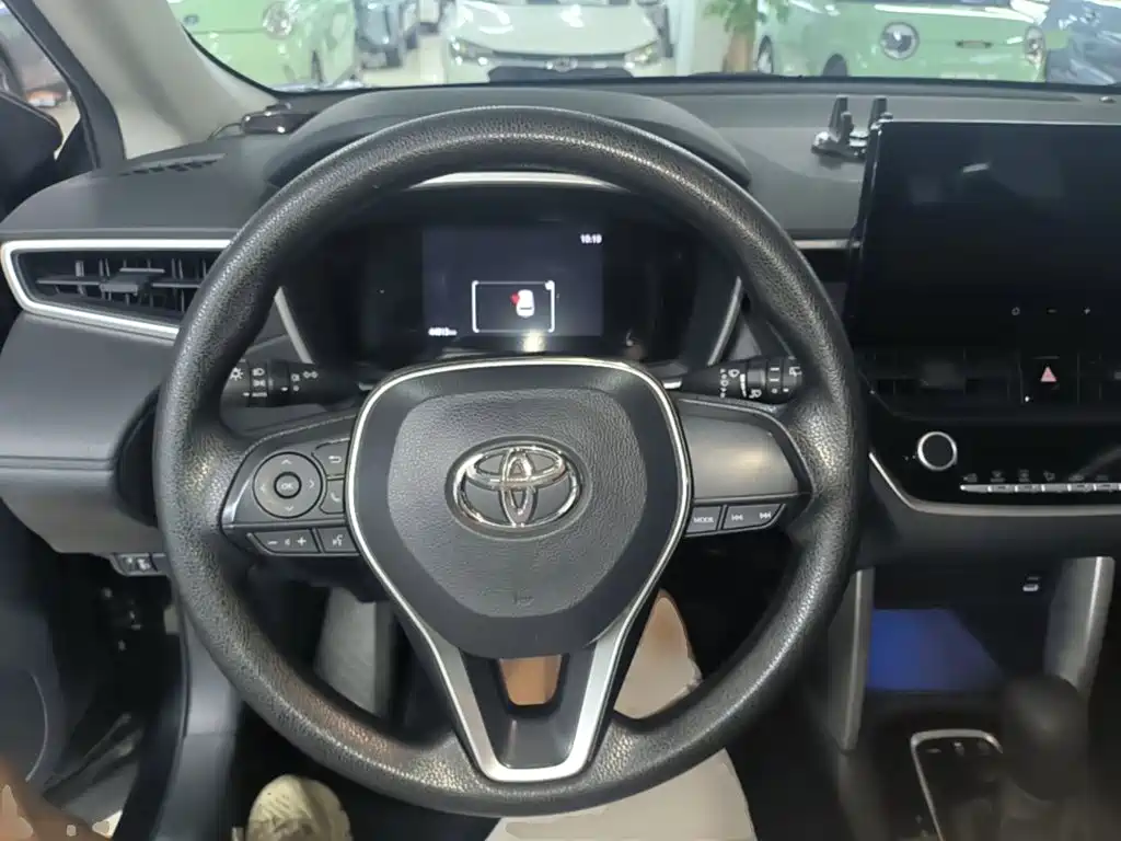 Toyota Frontlander 2025 2024 2.0L CVT Elite Plus Edition