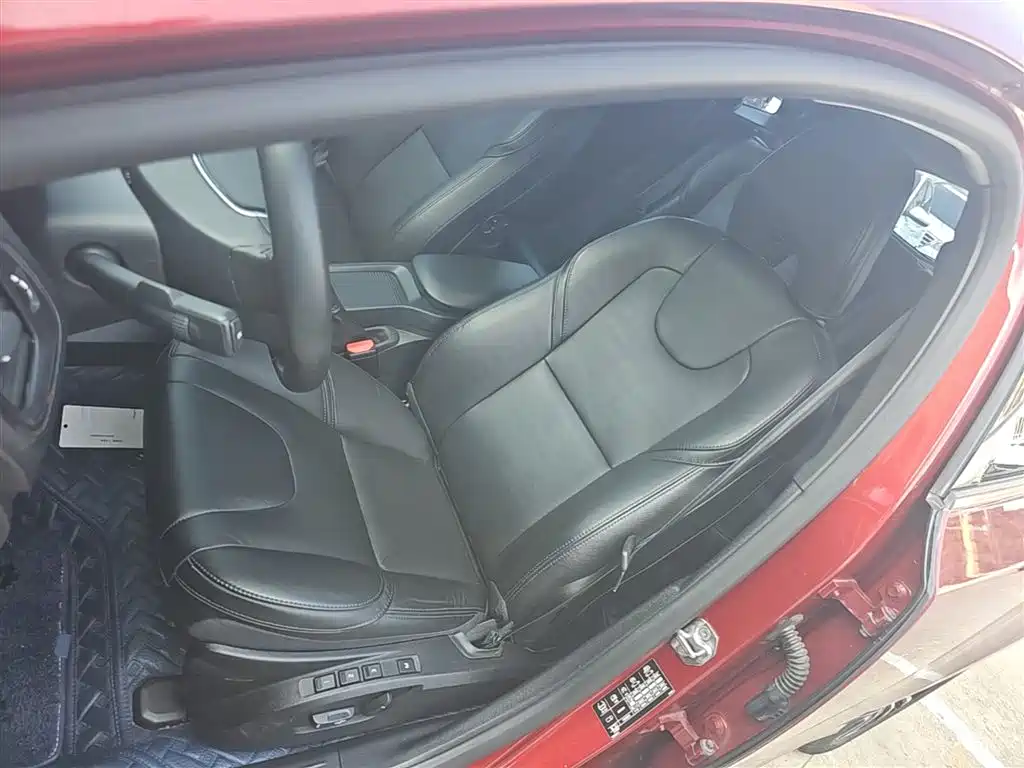 Volvo V40 2018 2018 T3 Inscription Edition