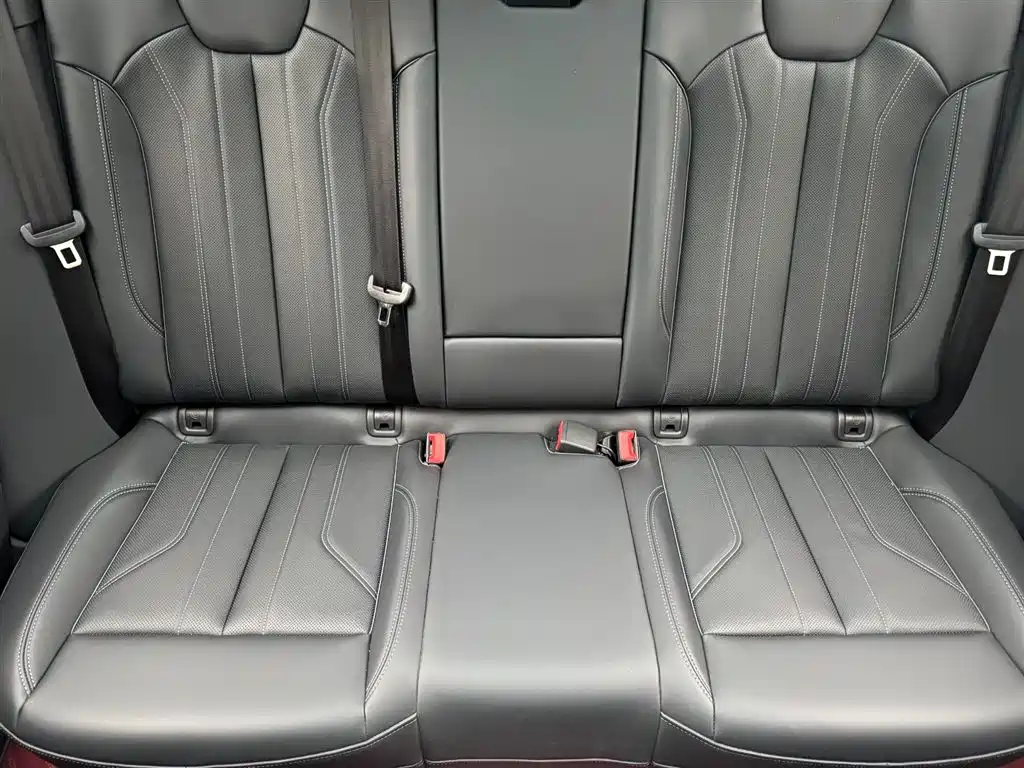 Audi Q5L 2024 Model 45 TFSI Luxury Dynamic фото 7