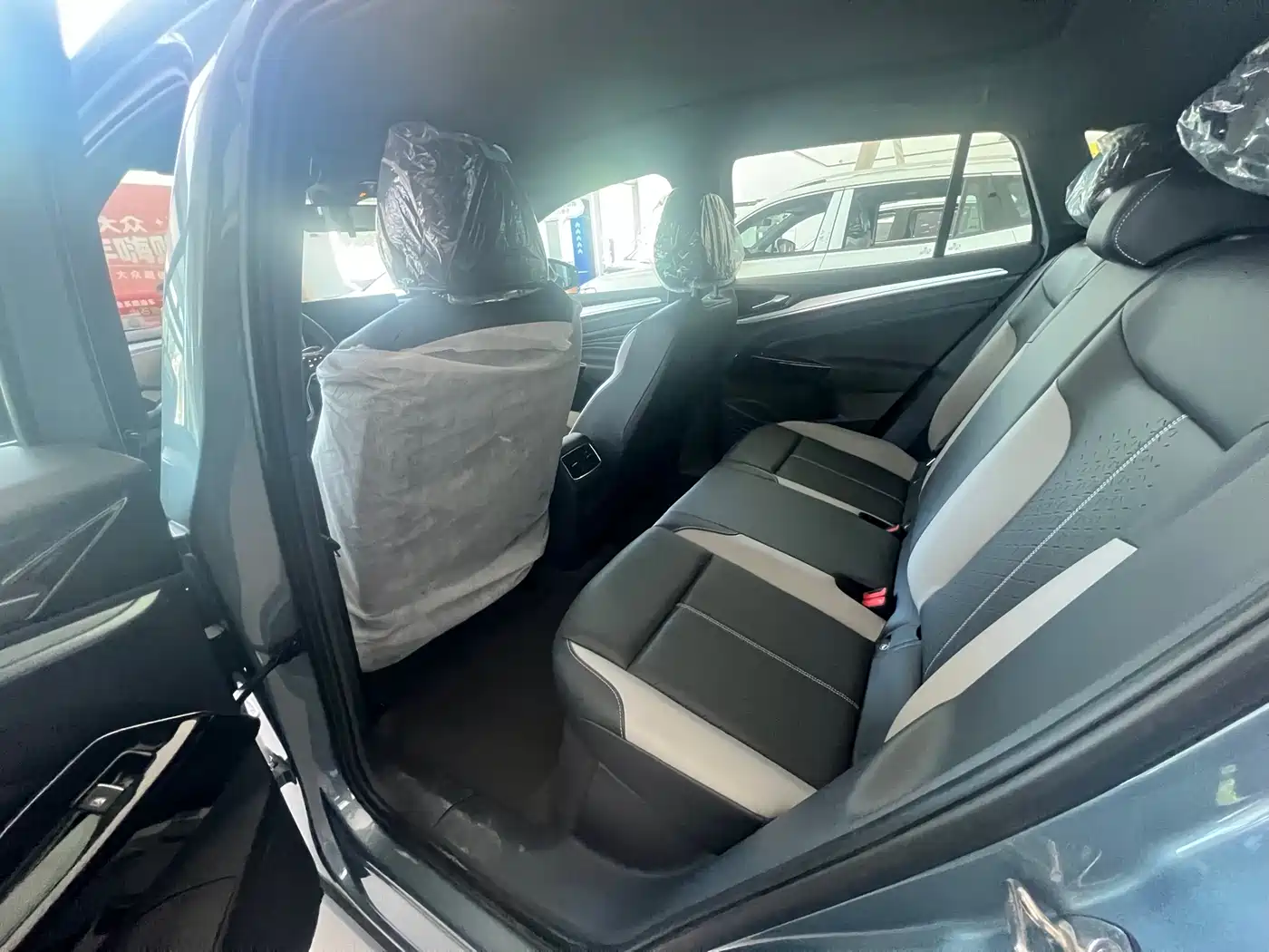 Volkswagen ID.4 CROZZ 2026 Pure Edition фото 12