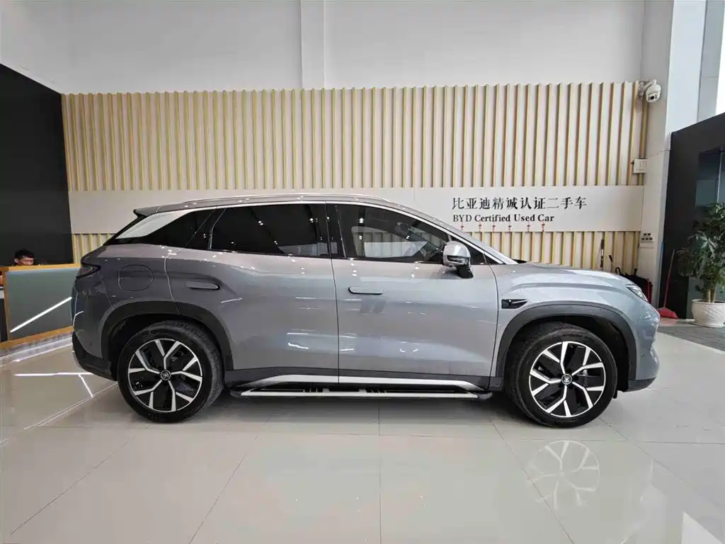 BYD Song L DM-i 2025 Smart Drive 160km Premium фото 4