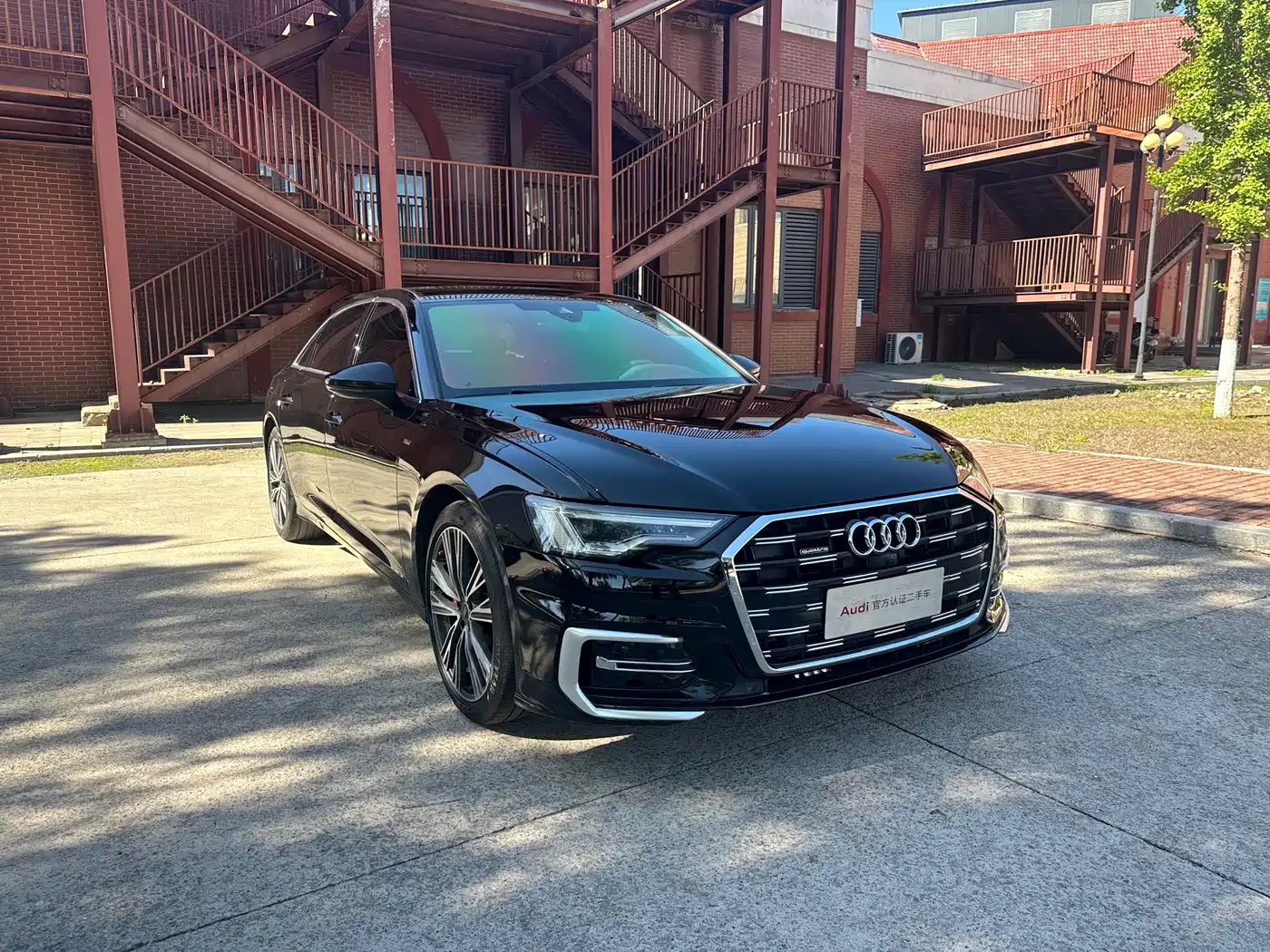 Audi A6L 2025 Model Year Facelift 45 TFSI Premium Sport фото 3