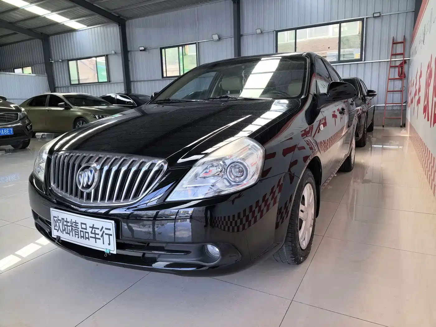 Buick Excelle 2013 1.5L Automatic Classic фото 2