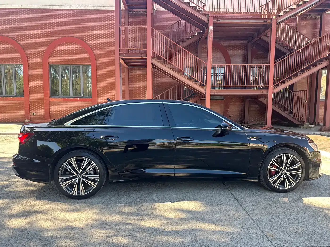 Audi A6L 2025 Model Year Facelift 45 TFSI Premium Sport фото 5