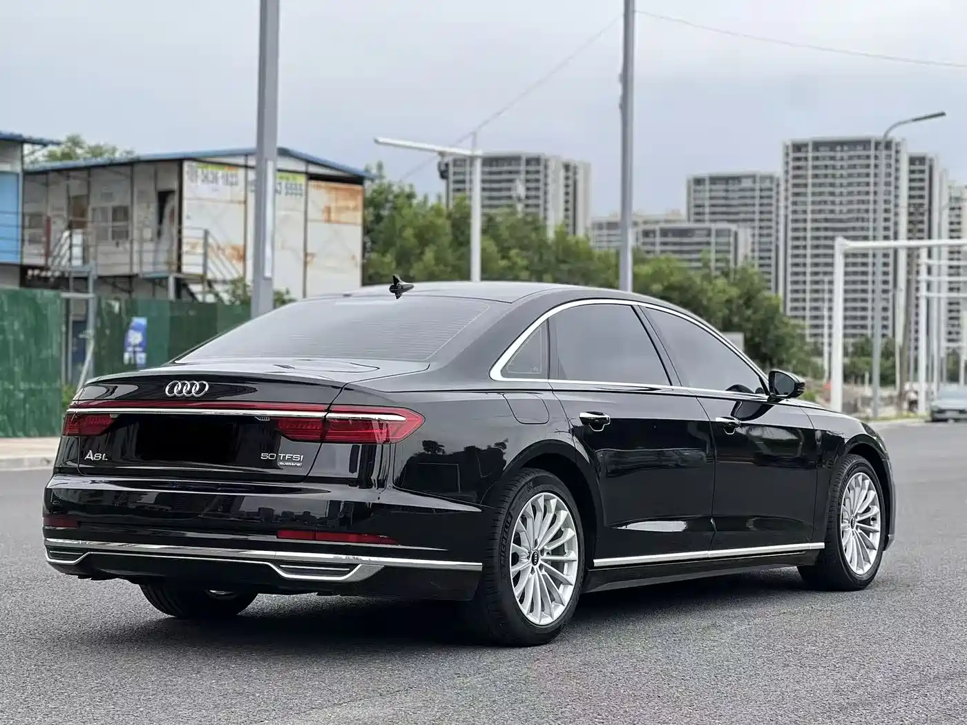 Audi A8 2021 A8L 50 TFSI quattro Comfort фото 21