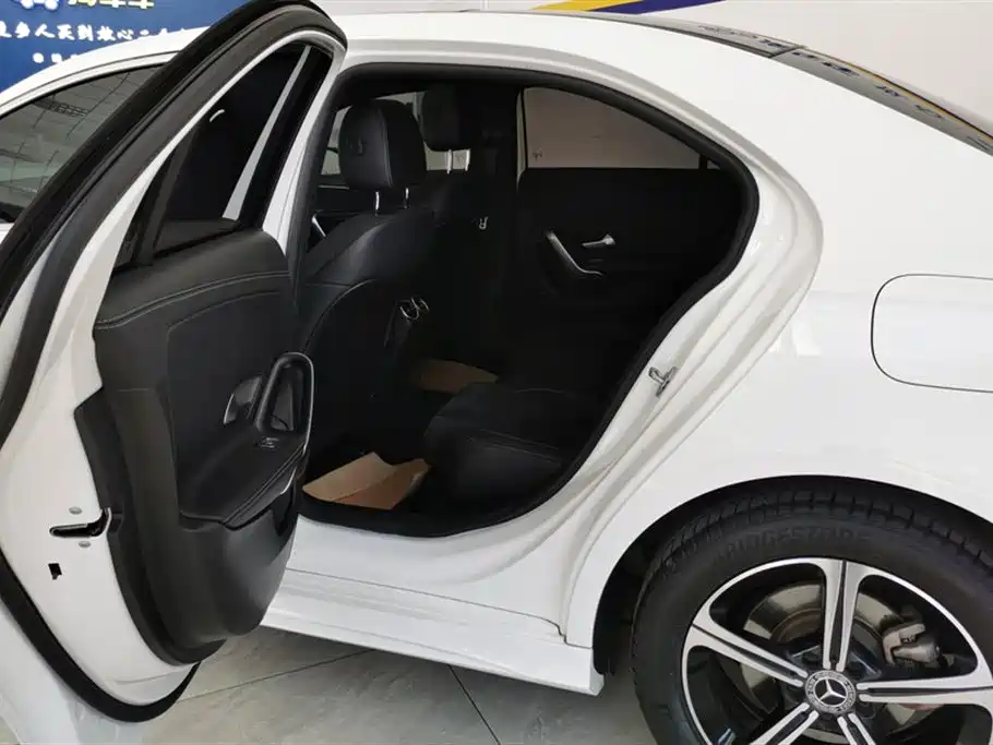 Mercedes-Benz A-Class 2022 Facelift II A 200 L Sport Sedan Fashion фото 11