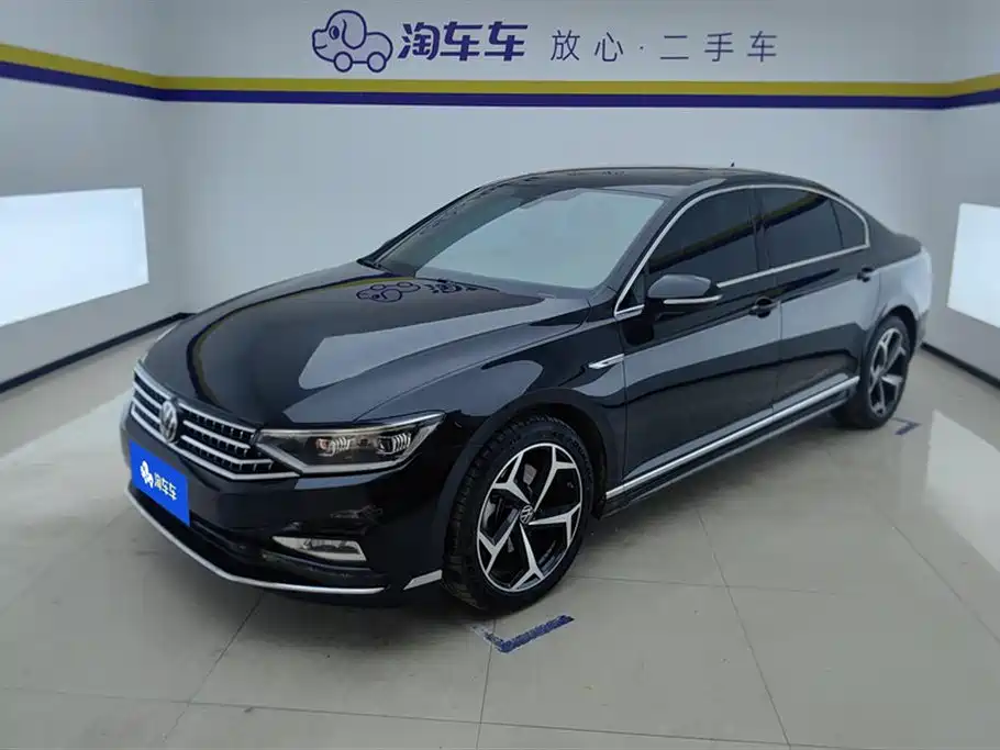 Volkswagen Magotan 2023 Model 2 Million Commemorative Edition 330TSI DSG Luxury