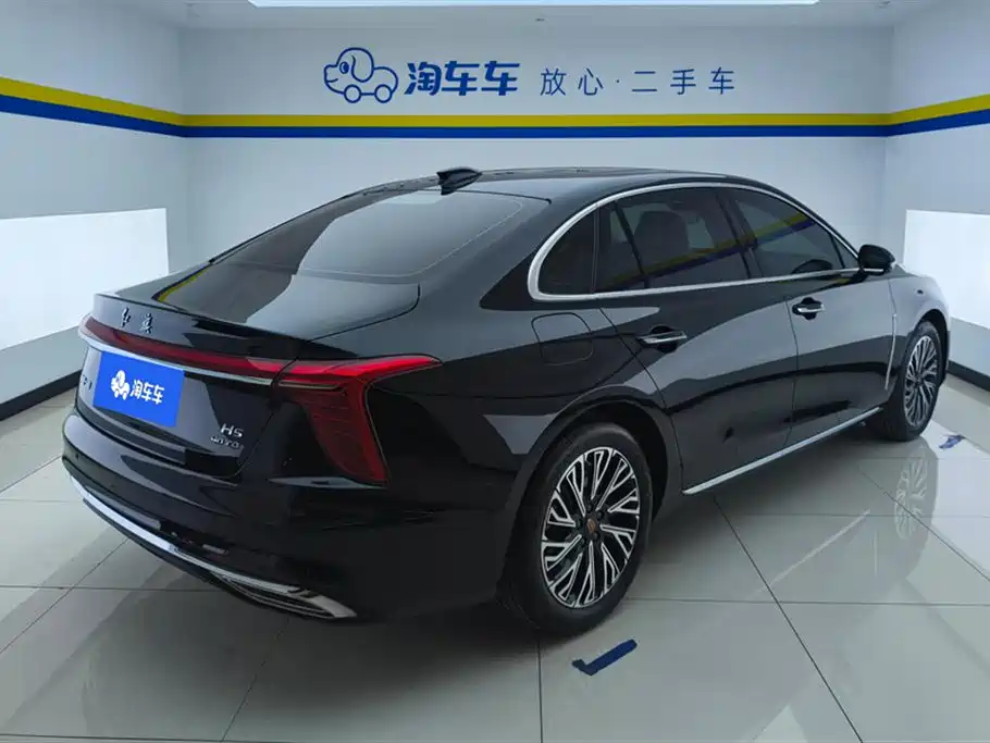 Hongqi H5 2024 2.0T Automatic Smart Connect Flag Smooth Edition фото 3