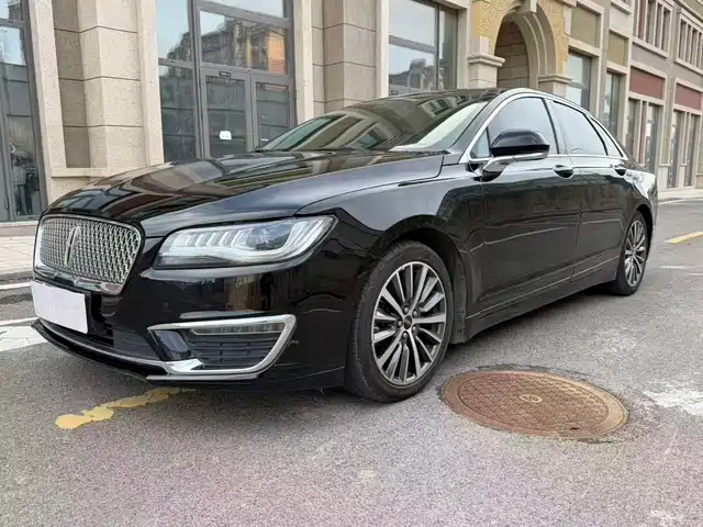 LINCOLN MKZ
