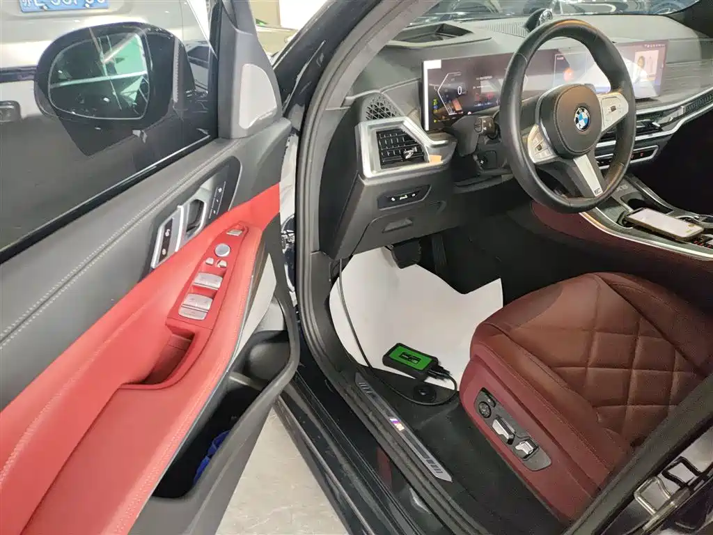 BMW X5 2023 xDrive 40Li M Sport Black Night Package фото 12