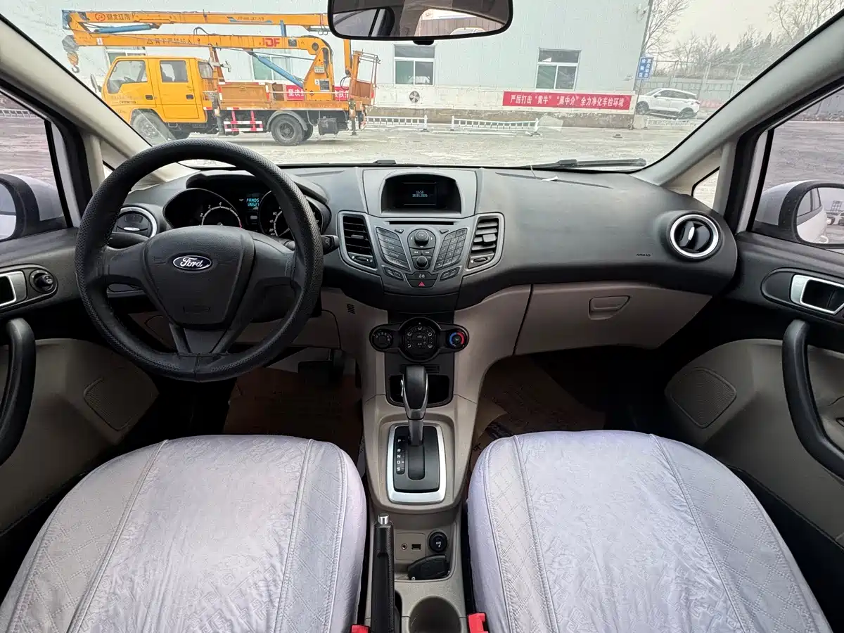 Ford Fiesta 2014 2013 Sedan 1.5L Automatic Fashion