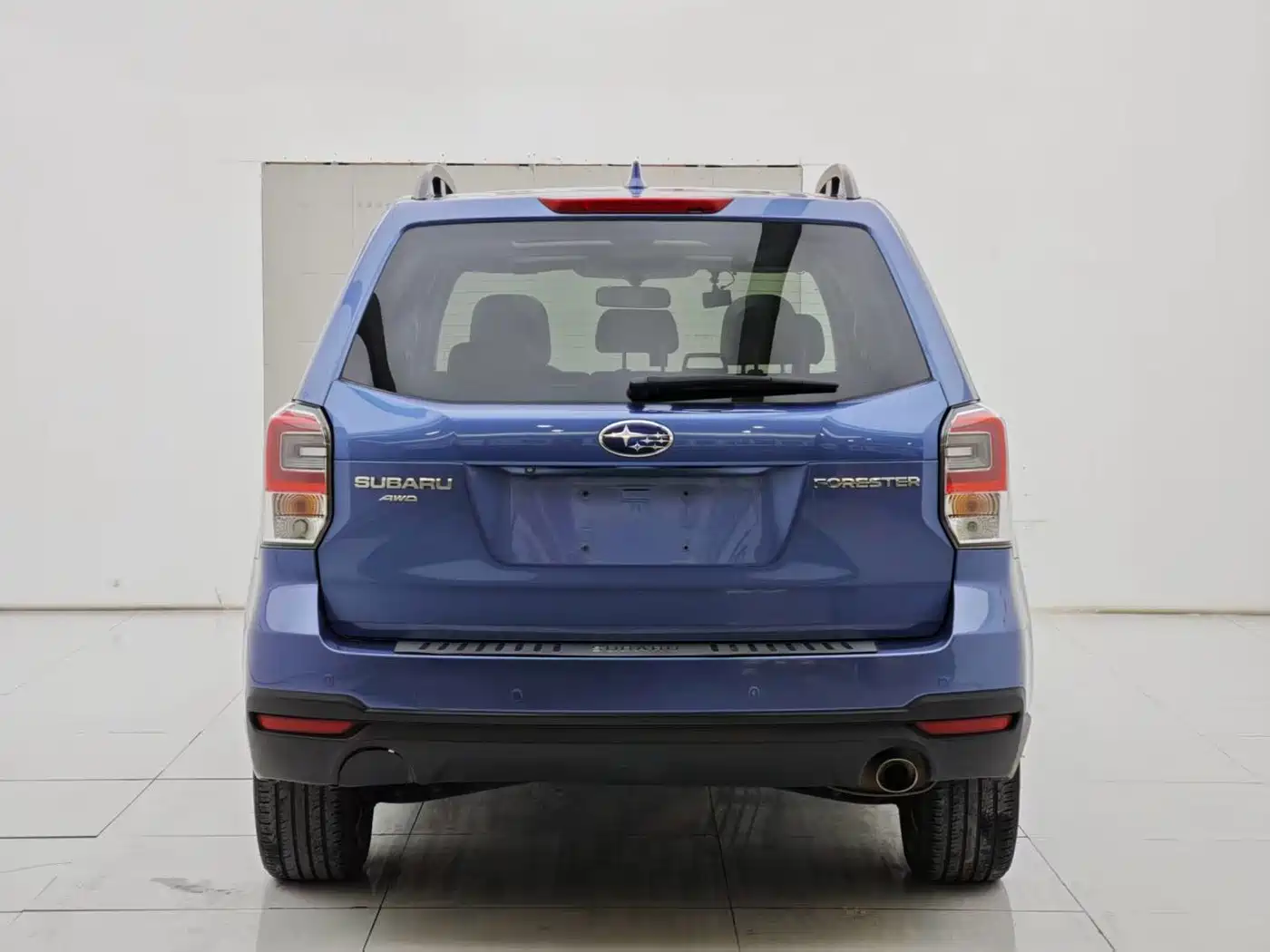 Subaru Forester 2016 2.0i Luxury Navigation Edition фото 9