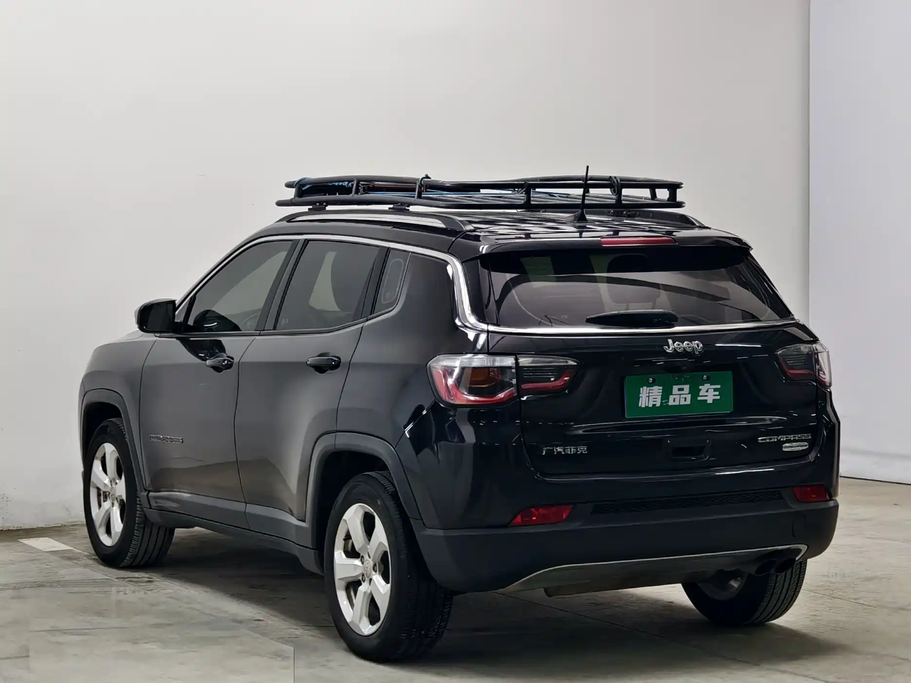 Фото 6 - Jeep Compass