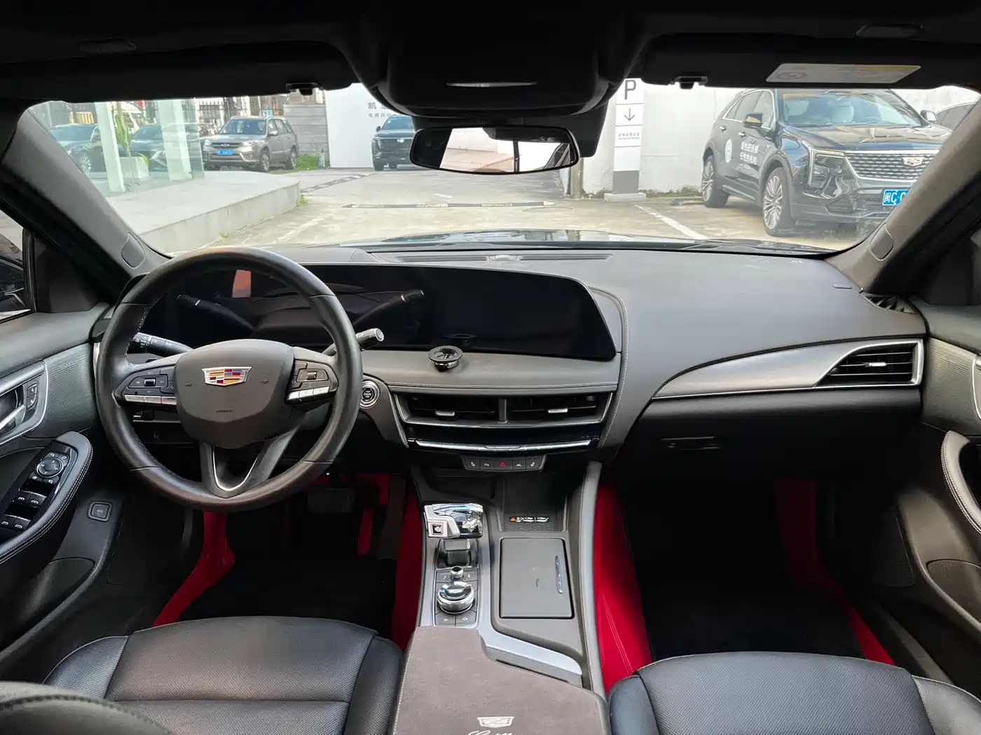 Cadillac CT5 2024 28T Luxury Model Pro фото 7