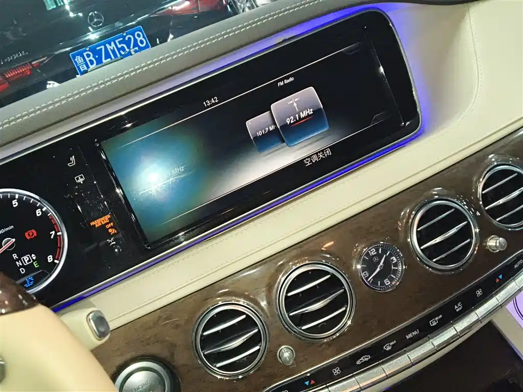 Mercedes-Benz S-Class 2014 S 320 L Business фото 5
