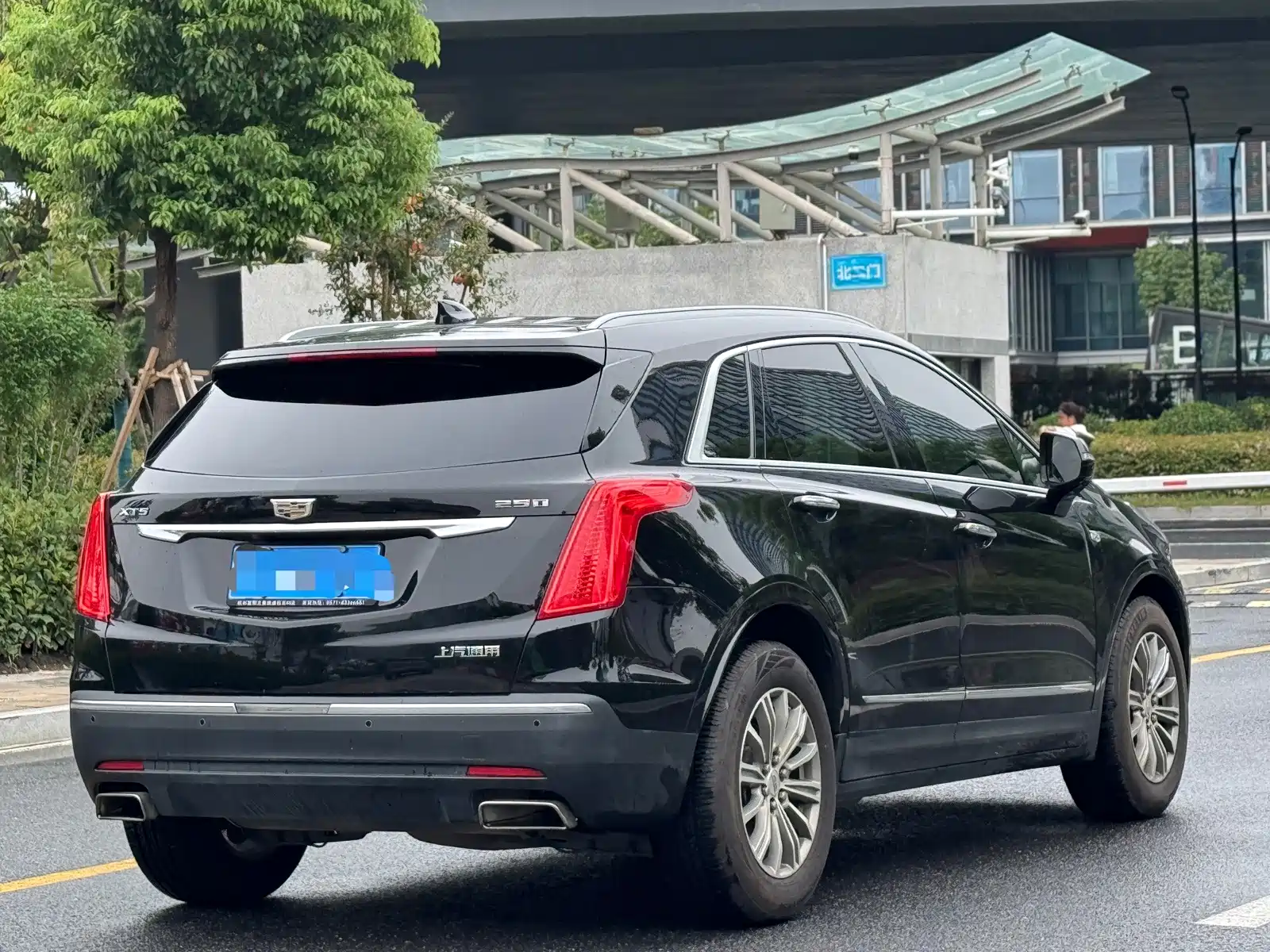 صورة 6 - Cadillac XT5
