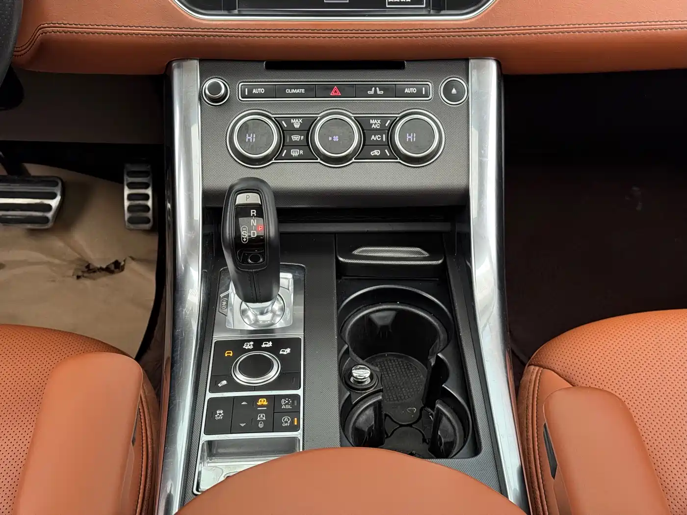 Land Rover Range Rover Sport 2014 3.0 SC V6 HSE DYNAMIC фото 16