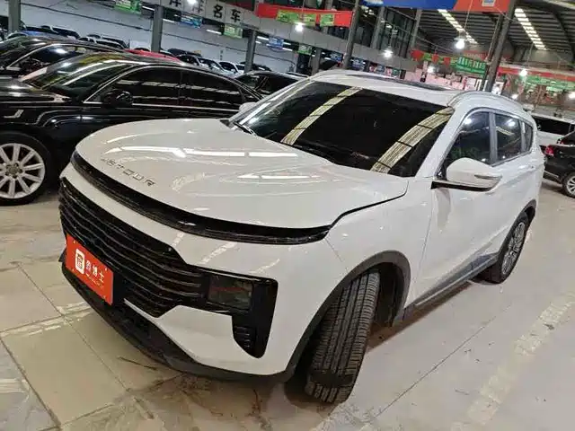 Jetour X70 PLUS 2025 1.5T Flagship Edition 7-Seater