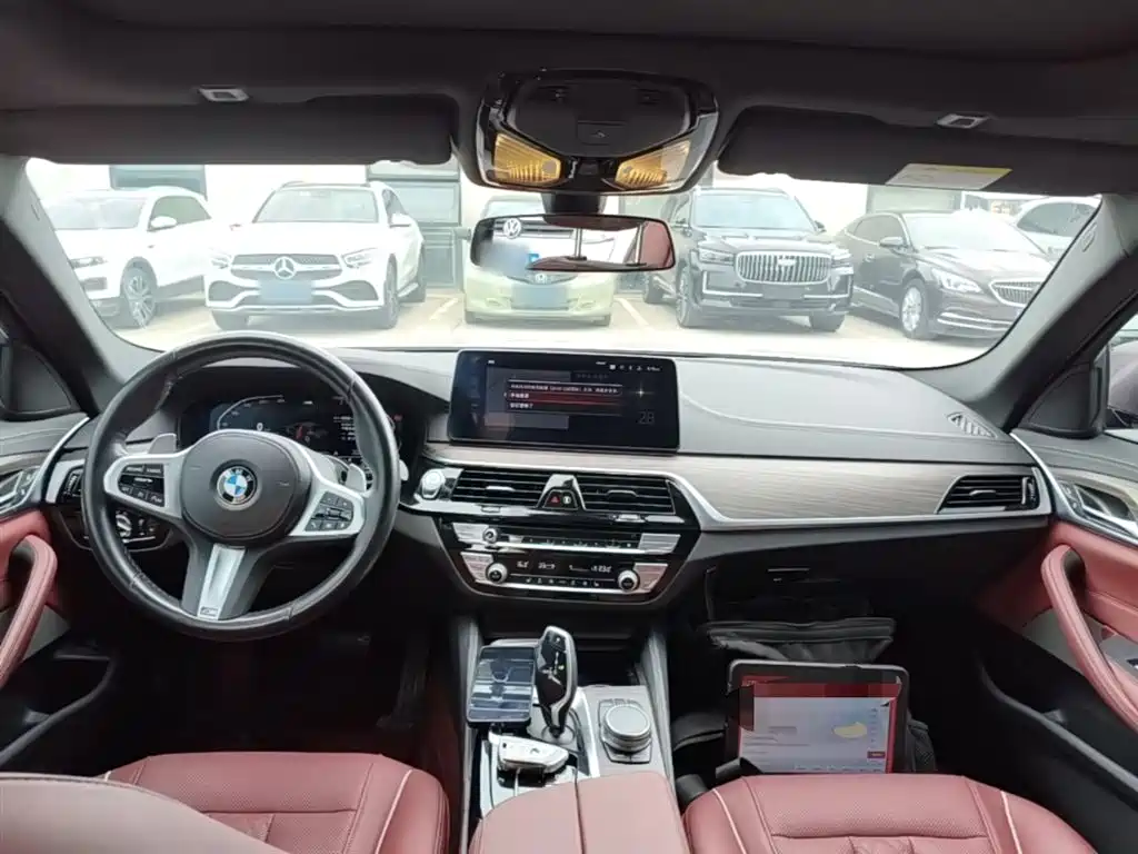 BMW 5 Series 2022 Model Second Facelift 530Li Leading M Sport Package фото 10