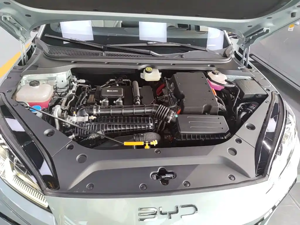 BYD Seal 06 New Energy 2025 2025 DM-i Smart Drive Edition 120KM Luxury