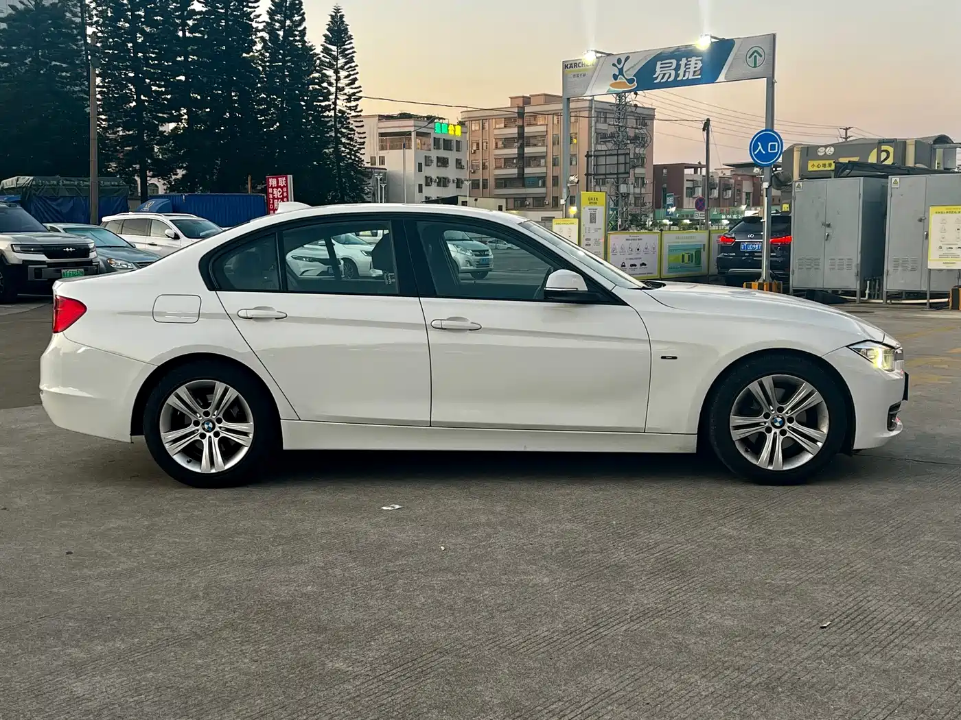 Фото 7 - BMW 3 Series