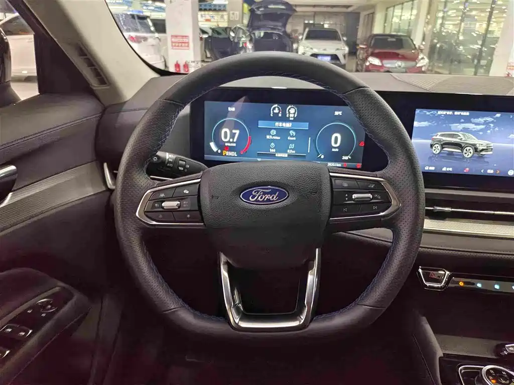 Ford Lingrui 2025 2025 EcoBoost 170 Platinum