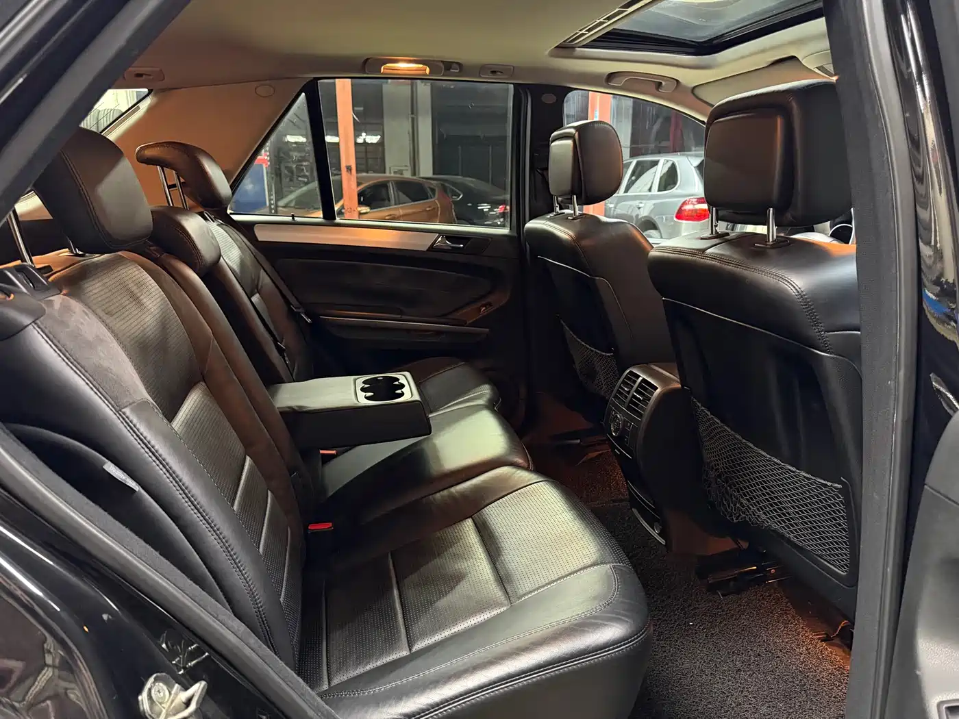 Mercedes-Benz M-Class AMG 2007 AMG ML 63 фото 30