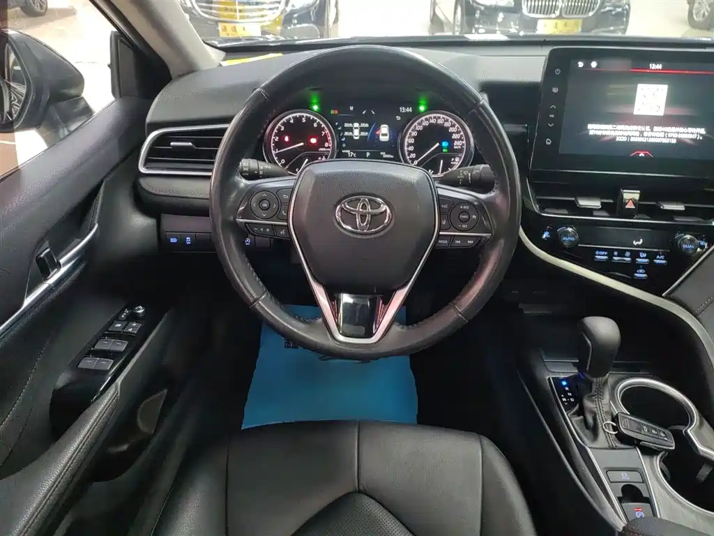 Toyota Camry 2021 2.0G Luxury Edition фото 11