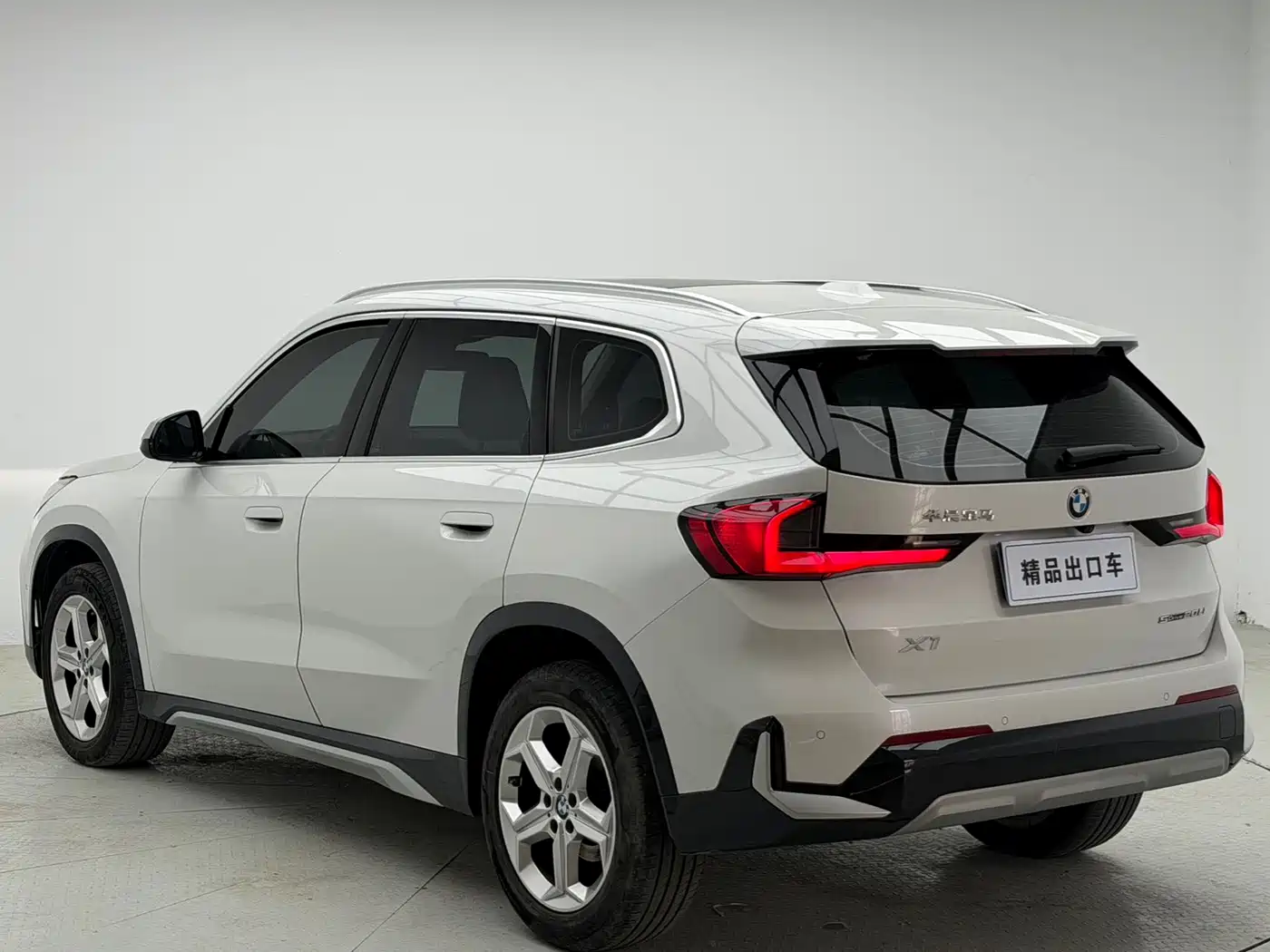 BMW X1 2023 sDrive20Li X Design Package фото 6