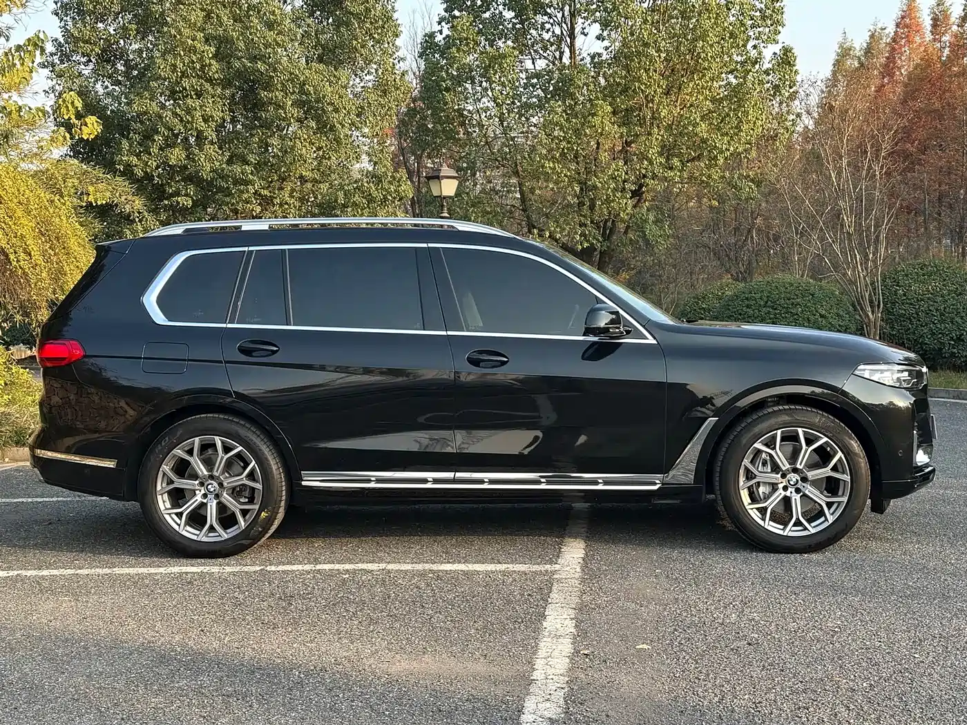 BMW X7 2022 xDrive40i Leading Luxury Package фото 4