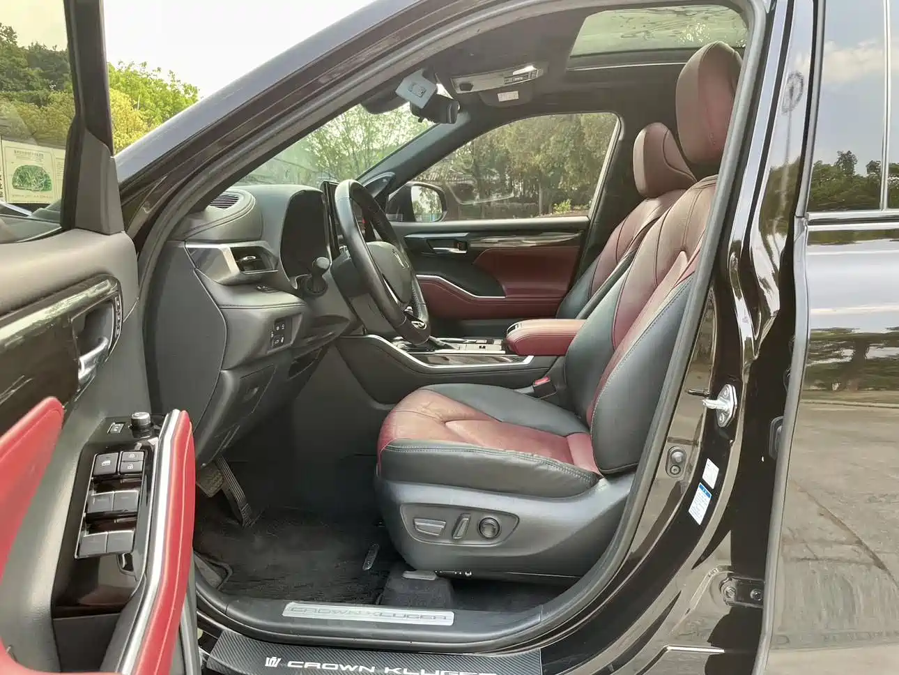Toyota Crown Kluger 2022 2.5L HEV 4WD Flagship Edition фото 4