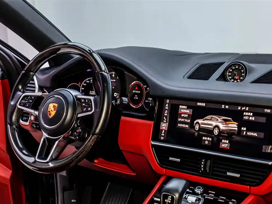 Porsche Cayenne 2019 Cayenne Coupé 3.0T фото 33