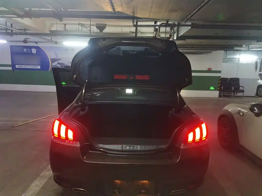 Peugeot 508 2015 1.6THP Auto Excellence Edition фото 9
