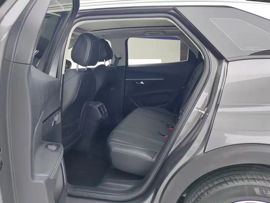 Photo 11 - Peugeot 4008