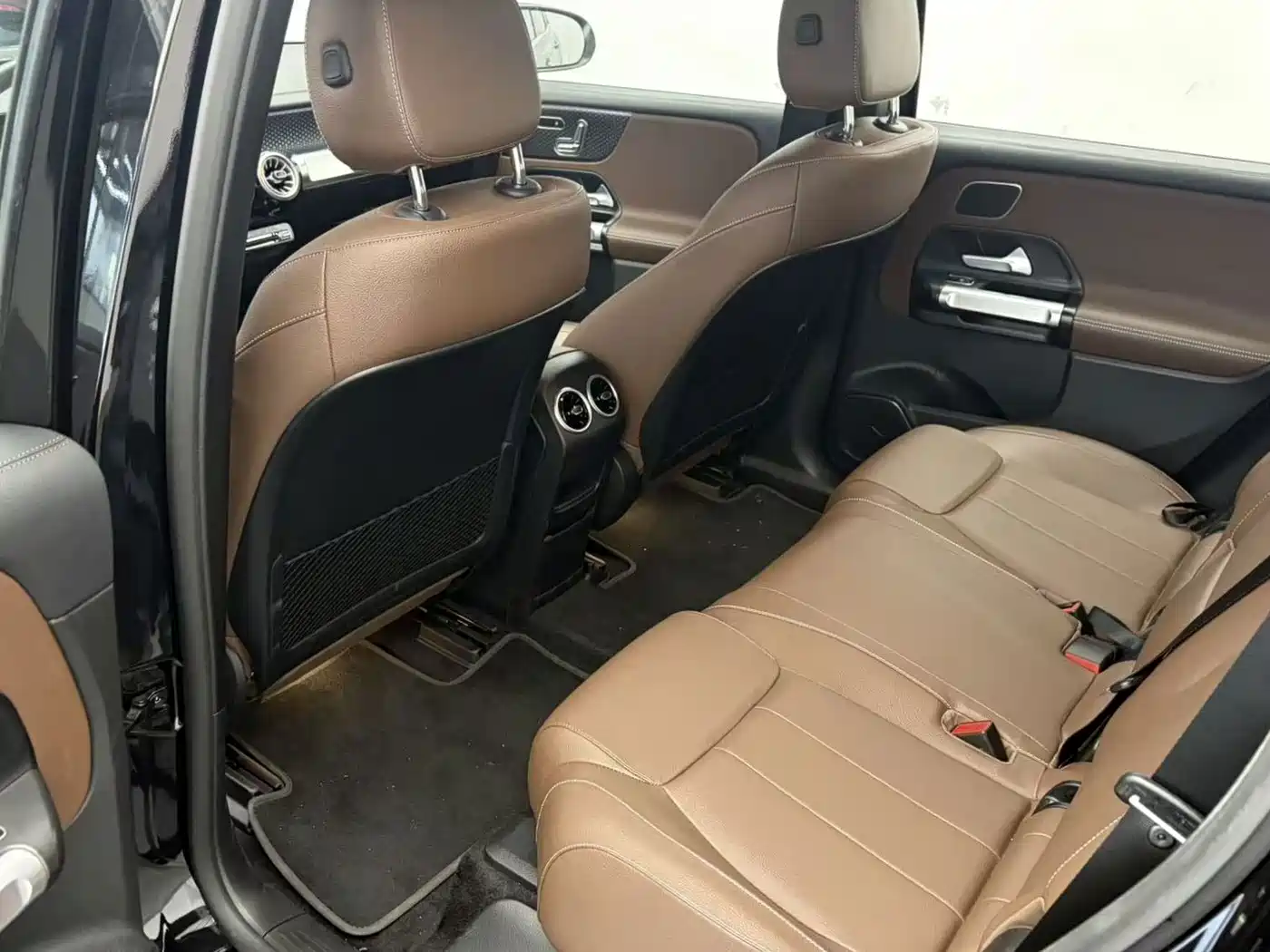 Mercedes-Benz EQB, миниатюра 9