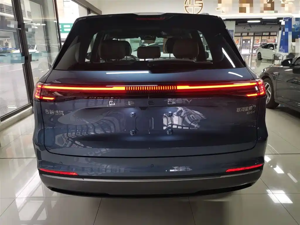 Geely Galaxy Galaxy Starship 7 EM-i 2025 120km Navigation Edition фото 6