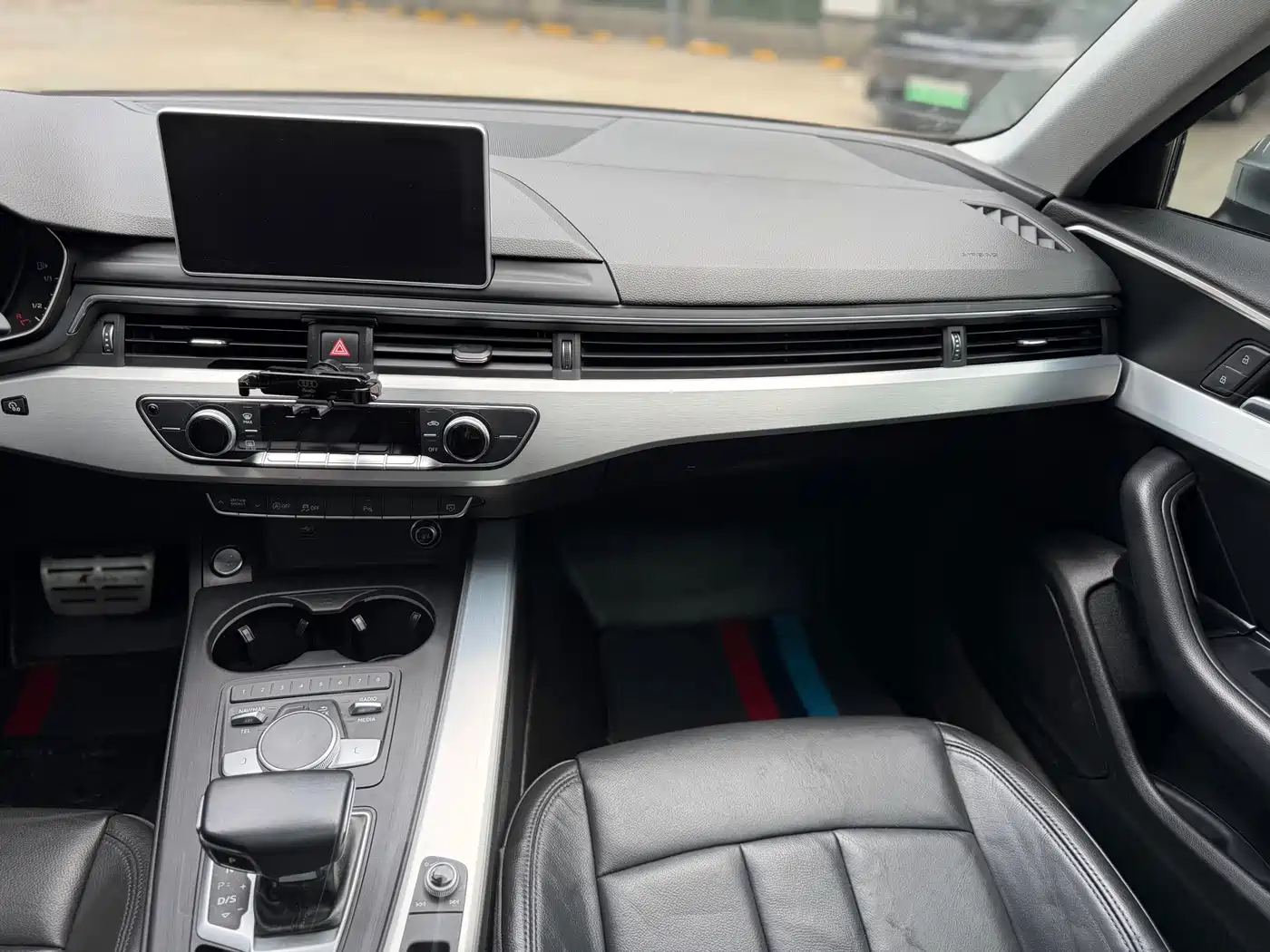 Audi A4L 2018 30th Anniversary 40 TFSI Progressive фото 13