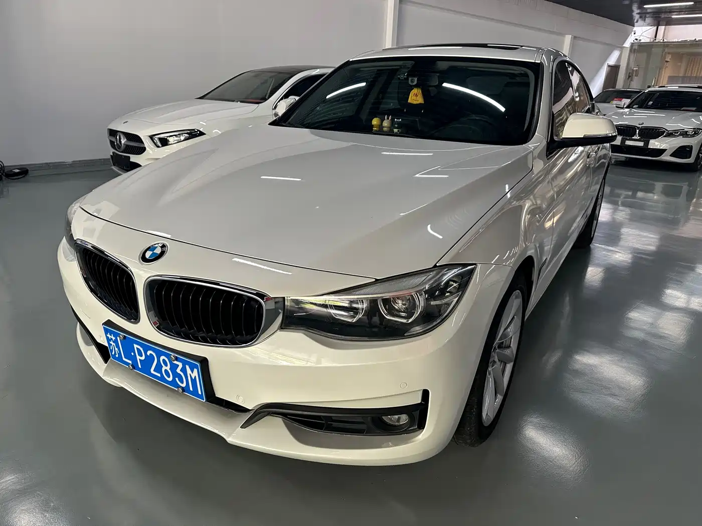 BMW 3 Series GT 2018 320i Fashion
